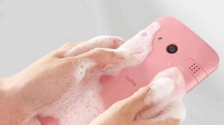 हा स्मार्टफोन साबणाने धुतल्यावरही चालणार