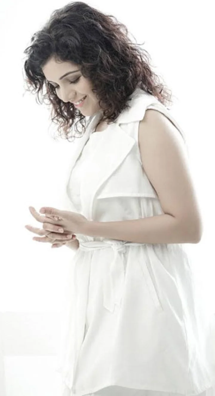 mukta barve