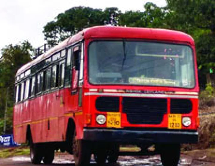 st bus employees salary will hike in maharashtra
