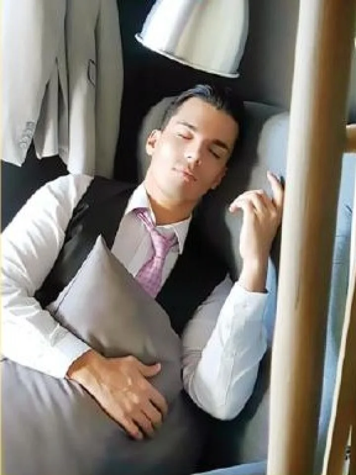 स्पेनमध्ये उघडला नॅप बार