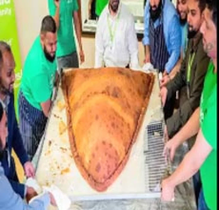largest samosa in London