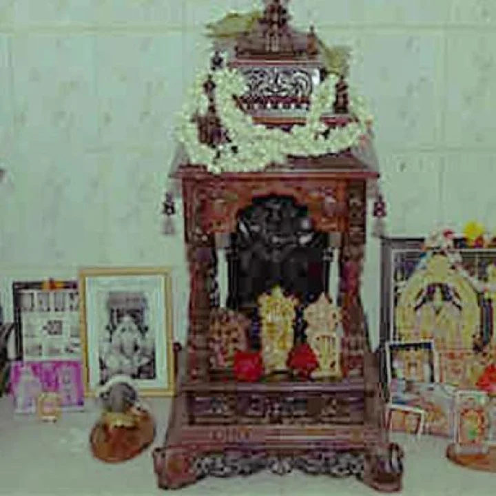 माझी पूजा अपूर्ण आहे !