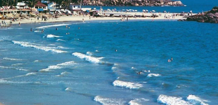 kovalam beach