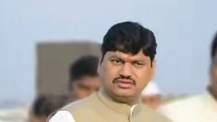 धनंजय मुंडे यांनी १८ किलो वजन कमी केले