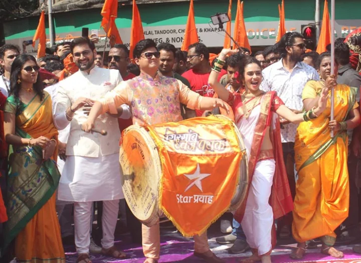 New Year's Magnificent Shobha Yatra