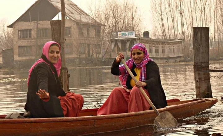 Maharashtra to launch two grand resorts in Kashmir