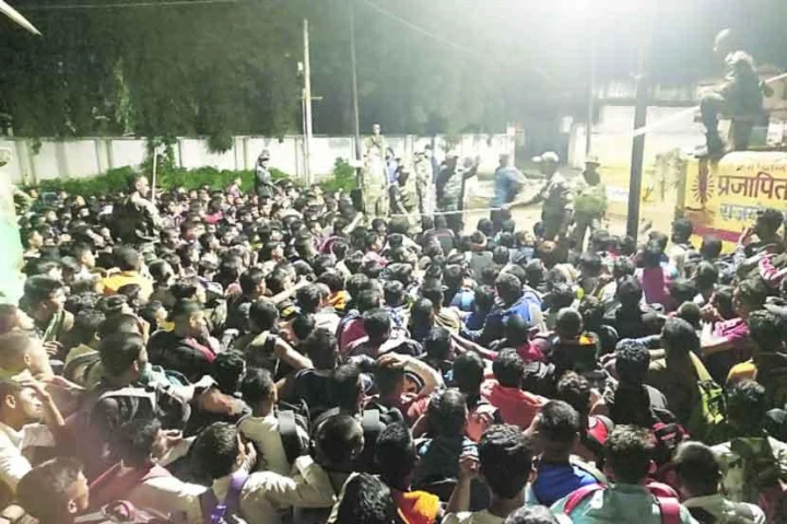 30000-candidates-appear-for-63-vacant-posts-in-army