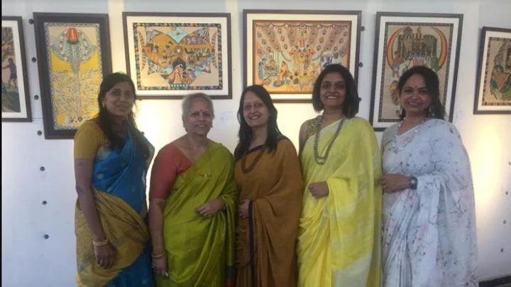 ‘अरंगेत्रम’ चित्र प्रदर्शनात लोककला आणि स्त्री शक्तीचा वेध