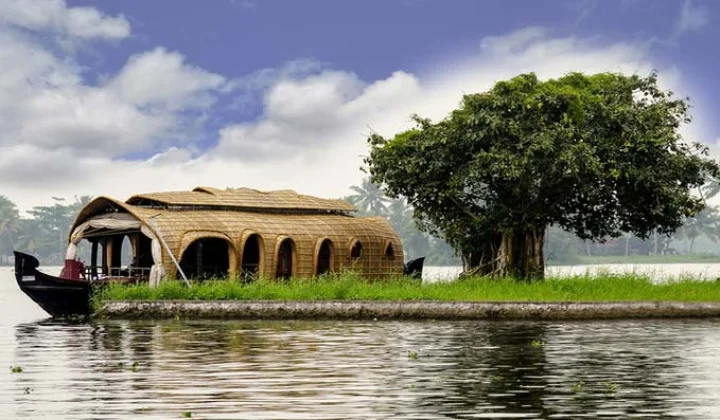 Kumarakam: A paradise for bird scientists