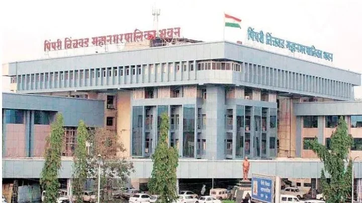 क्रिएटिव्ह अकॅडमीच्या अतिक्रमणावर महापालिकेचा बुलडोजर