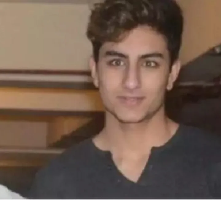 saif-ali-khan-son-ibrahim-to-make-bollywood-debut-soon-in-karan-johar-film-reports