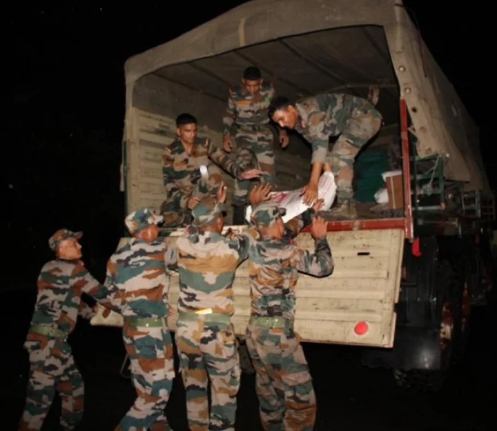 INDIAN NAVY MOBILISES