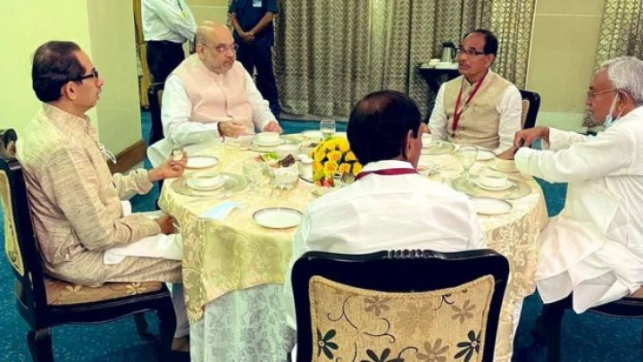 Amit Shah-Uddhav Thackeray's joint meal