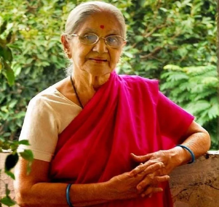 Veteran actress Rekha Kamat passes away