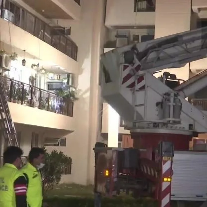 गुरुग्राममधील 18 मजली इमारतीत एकामागून एक 7 फ्लॅट कोसळले, का घडला हा धक्कादायक अपघात, जाणून घ्या सर्व काही