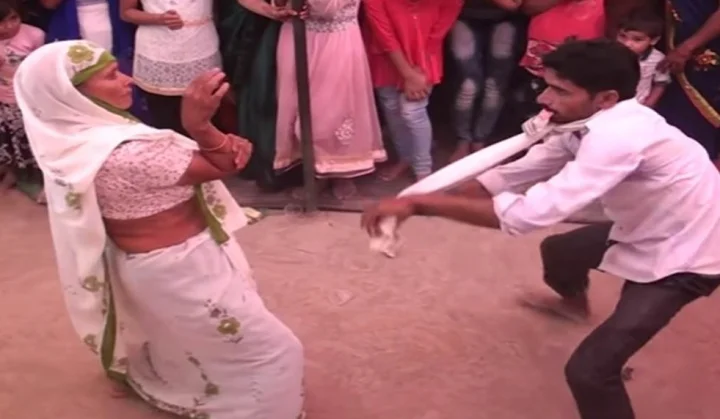 Grandma nagin dance