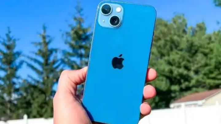 iPhone 13