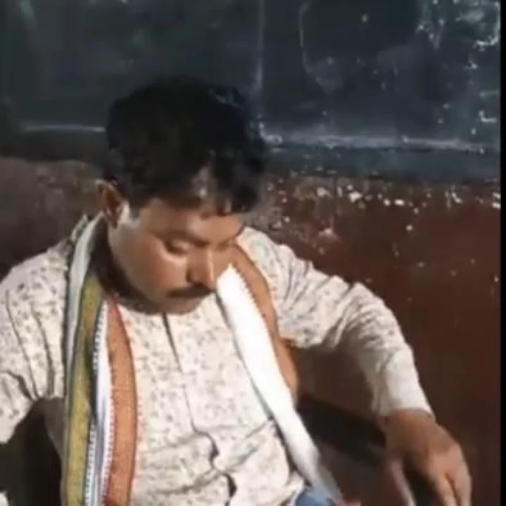 अमरावतीत दारुड्या शिक्षकाचा शाळेत धिंगाणा! व्हिडीओ व्हायरल!