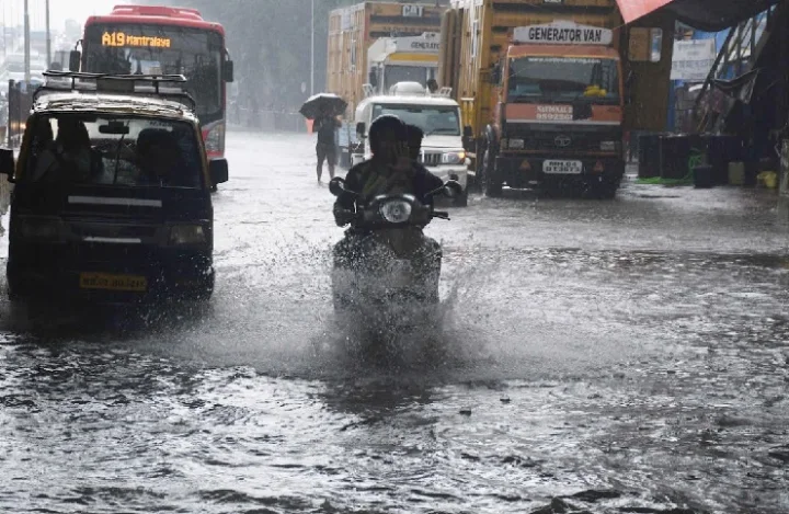 Weather Update today 28 May 2025