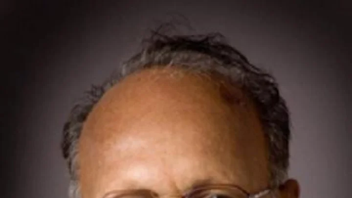 Mahanor passed away ना. धों. महानोर : शेतकरी, आमदार, लेखक, आणि निसर्गकवीचा असा होता प्रवास