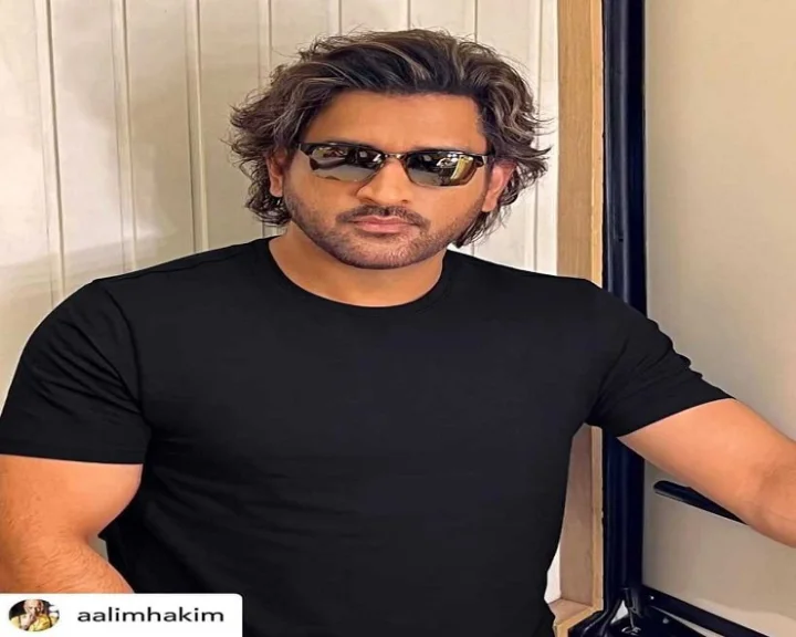 Dhoni
