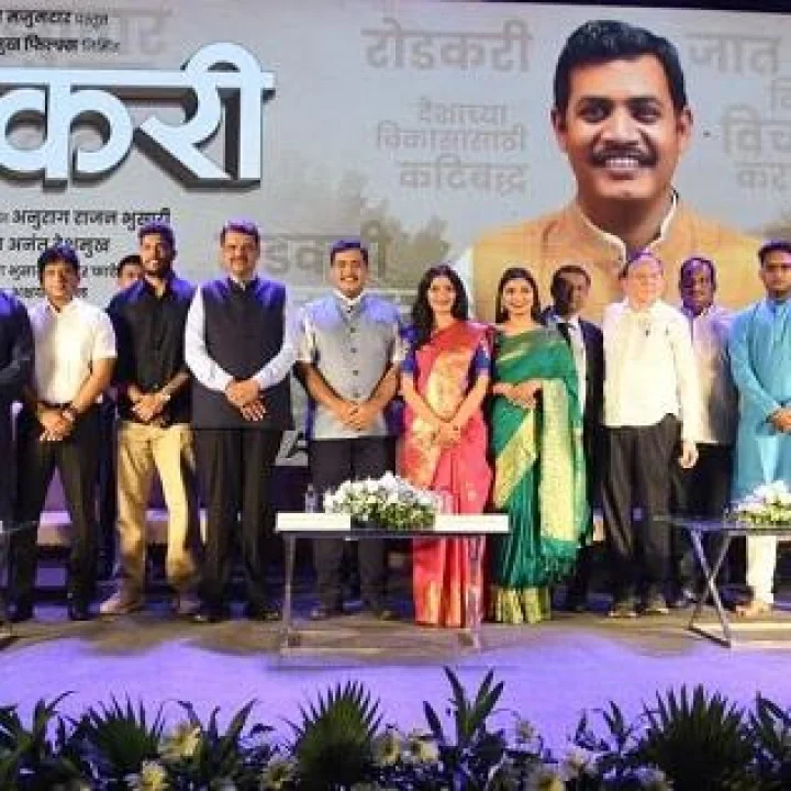 GADKARI : ‘गडकरी’मधून उलगडणार नितीन गडकरी यांचा जीवनप्रवास