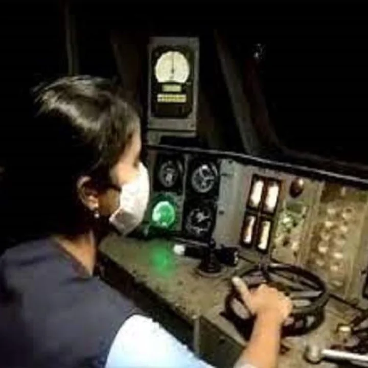 Career in Loco Pilot: लोको पायलट कोर्समध्ये कॅरिअर करा, पात्रता, जॉब व्याप्ती, पगार जाणून घ्या