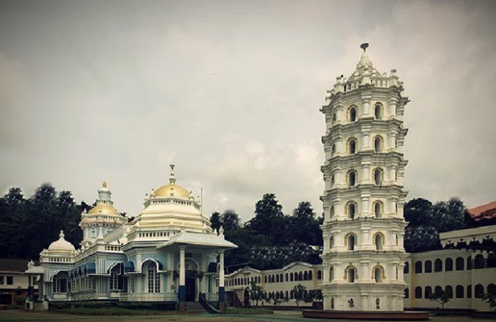 mangeshi