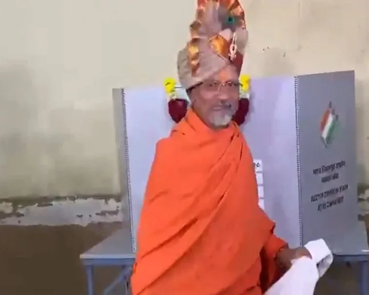 shantigiri maharaj nashik