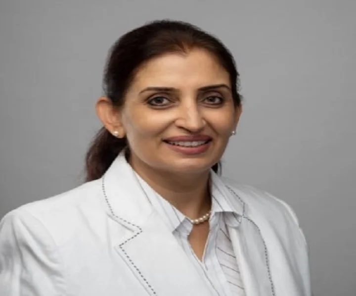 Sujata Saunik