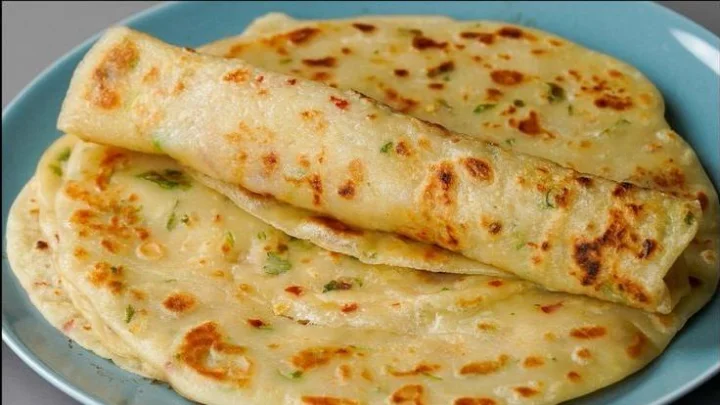 Soft Paratha मऊ पराठे बनवण्यासाठी पिठात हे मिसळा, स्वाद विसरणार नाही