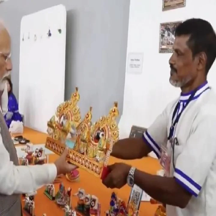 Modi in Vardha