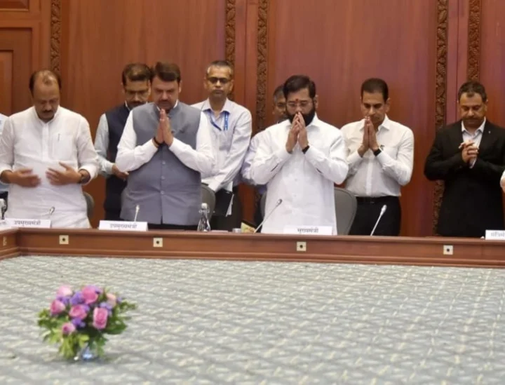 रतन टाटा यांना भारतरत्न देण्याची शिंदे मंत्रिमंडळाची केंद्र सरकारकडे मागणी