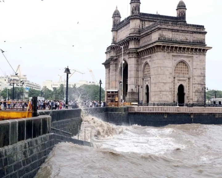 gateway of india