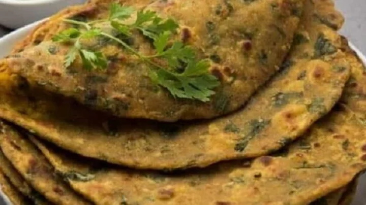 पौष्टिक मेथीचे पराठे रेसिपी