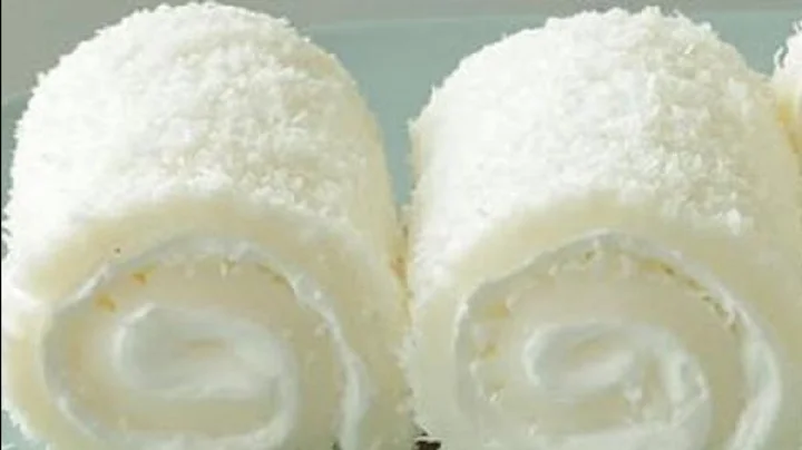 होळी विशेष रेसिपी Coconut Roll