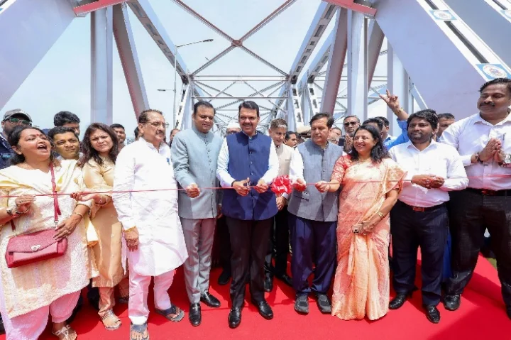 Inauguration of the Sindoor Flyover at the hands of CM Devendra Fadnavis