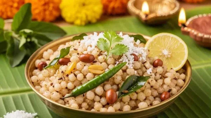 Shardiya Navratri 2025 वजन कमी करण्यासाठी साबुदाण्याचे ५ आश्चर्यकारक आरोग्य फायदे