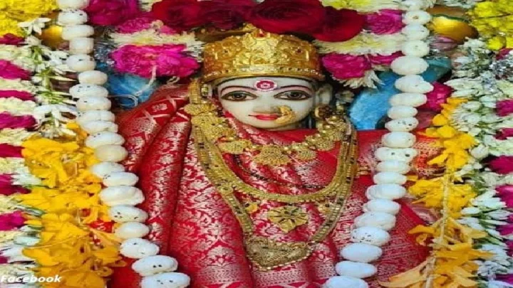 इंदूरच्या राजवाडा येथील १९३ वर्षे जुने महालक्ष्मी मंदिर; दिवाळी विशेष दर्शनाने होईल फलप्राप्ती