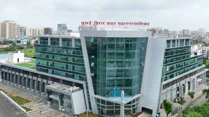 मतदान करणाऱ्या मतदारांना हॉटेल बिल