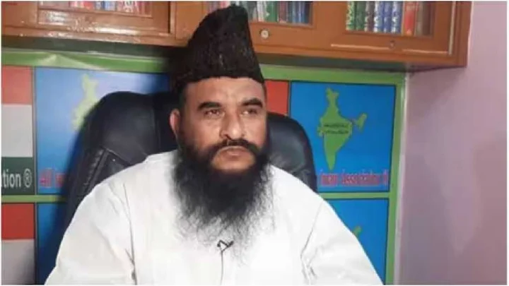 maulana sajid rashidi, supported Waris Pathan's statement,