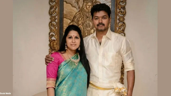 Who is Vijay's wife Sangeetha लंडनहून आलेल्या फॅनने असा मिळवला सुपरस्टारचा हात!