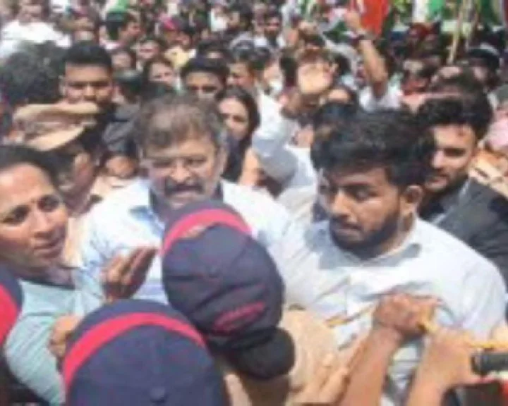 supriya sule arrest
