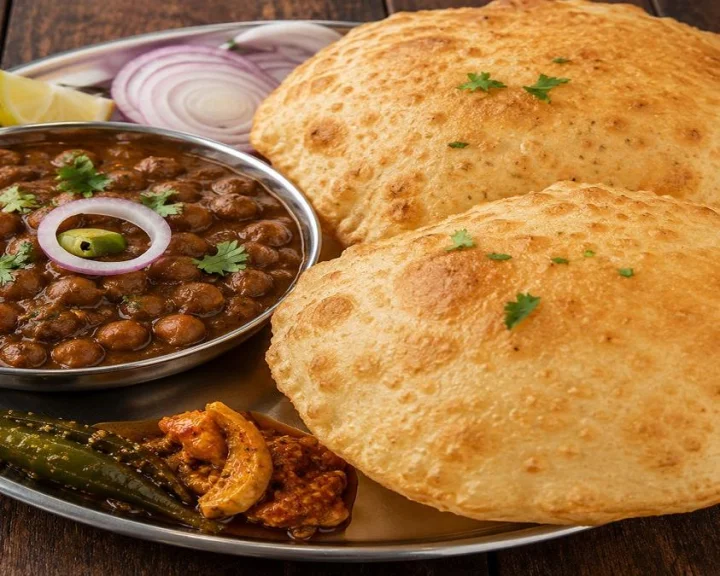 Amritsari Chole Bhature