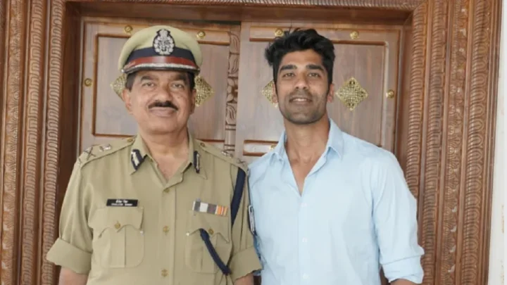 आयपीएल क्रिकेटपटू शशांक सिंग आणि निवृत्त आयपीएस शैलेश सिंग यांच्याविरुद्ध एफआयआर दाखल
