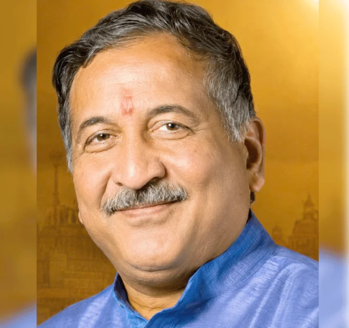 श्री गणेश मंडळात चारुदत्त आफळे यांचे कीर्तन!