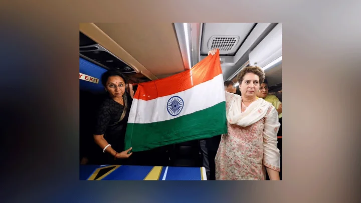 सुप्रिया सुळेंनी प्रियंका गांधींसोबत शेअर केला हातामध्ये तिरंगा असलेला फोटो; दिला 'हा' महत्त्वाचा संदेश