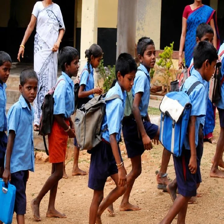 school bag weight limit