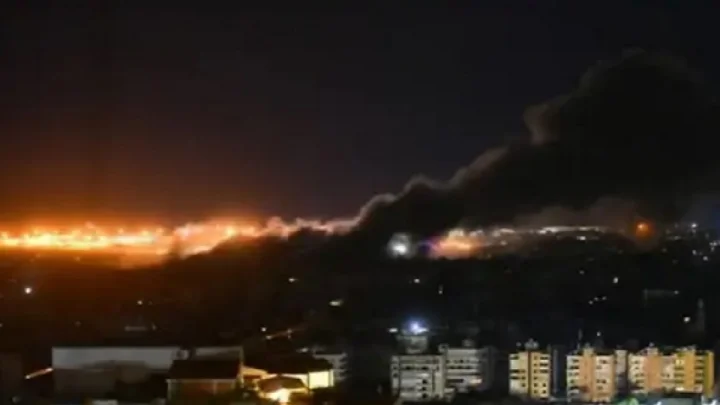 Israel-Hezbollah War: शस्त्रसंधी सुरू असताना दक्षिण लेबनॉनमध्ये इस्रायली संरक्षण दलाचा हल्ला, सात जण ठार