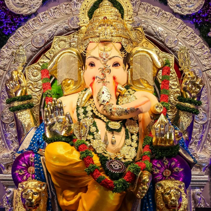 मुंबईतील सर्वात श्रीमंत बाप्पा! माटुंगा जीएसबी सेवा मंडळाचे ₹७०३.२७ कोटींचे विक्रमी विमा संरक्षण